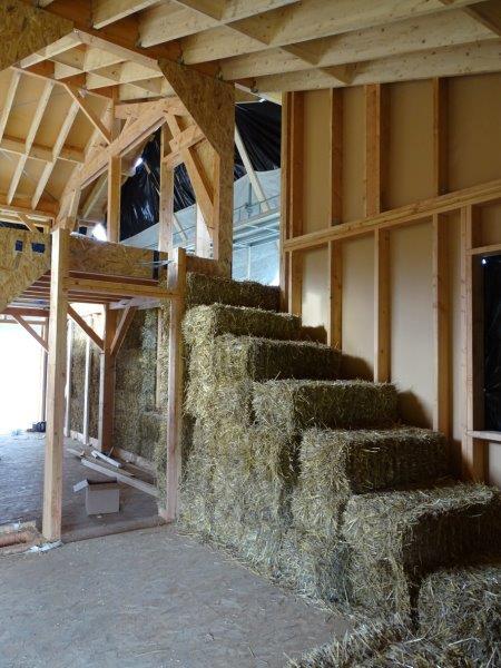 Maison en paille à Chasseneuil du Poitou (86)